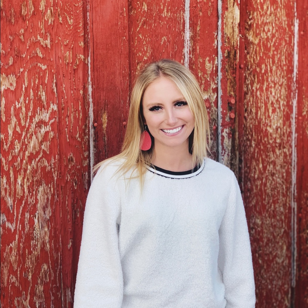 Meet your Posher, Sierra
